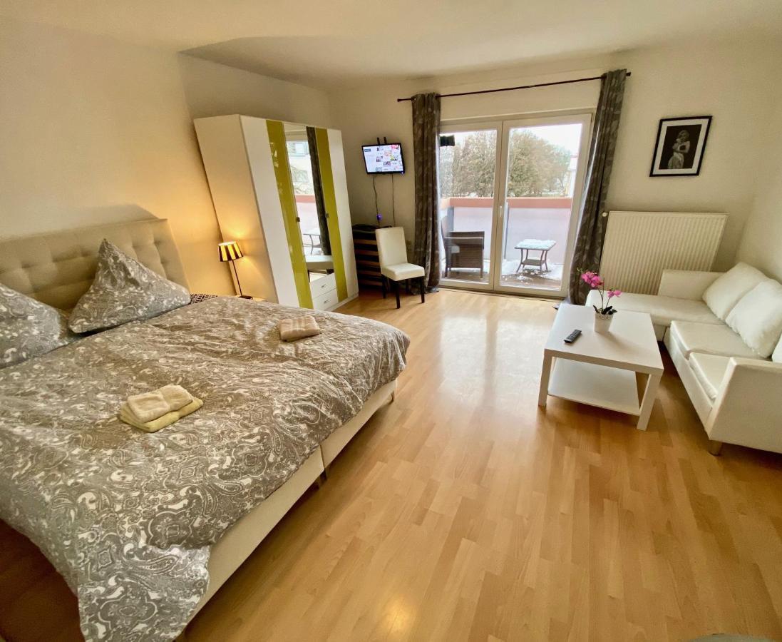 Апартаменты Zentrales Wg-Zimmer 1 Ravensburg, Balkon, Kamin Экстерьер фото